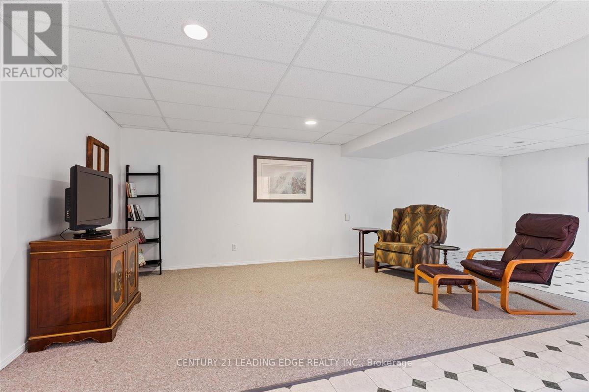 44 - 360 Erbsville Road, Waterloo, Ontario  N2T 2W2 - Photo 27 - X12606140