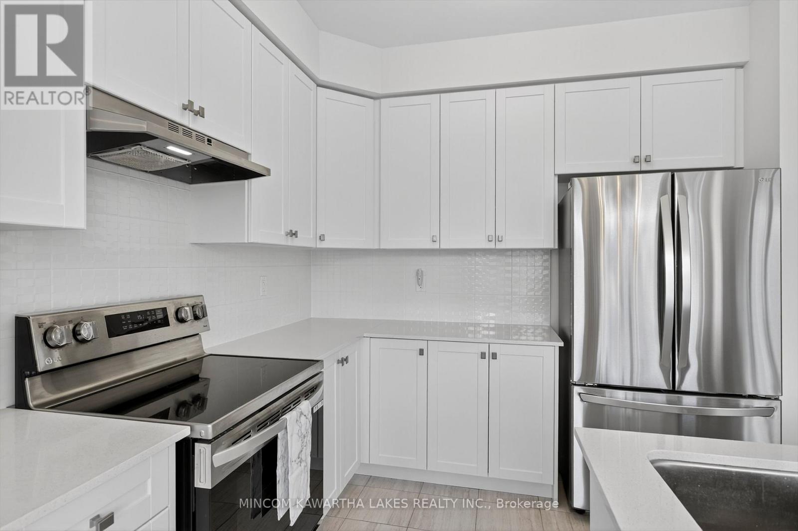 203 O'neil Street, Peterborough, Ontario  K9K 0H5 - Photo 15 - X12606202