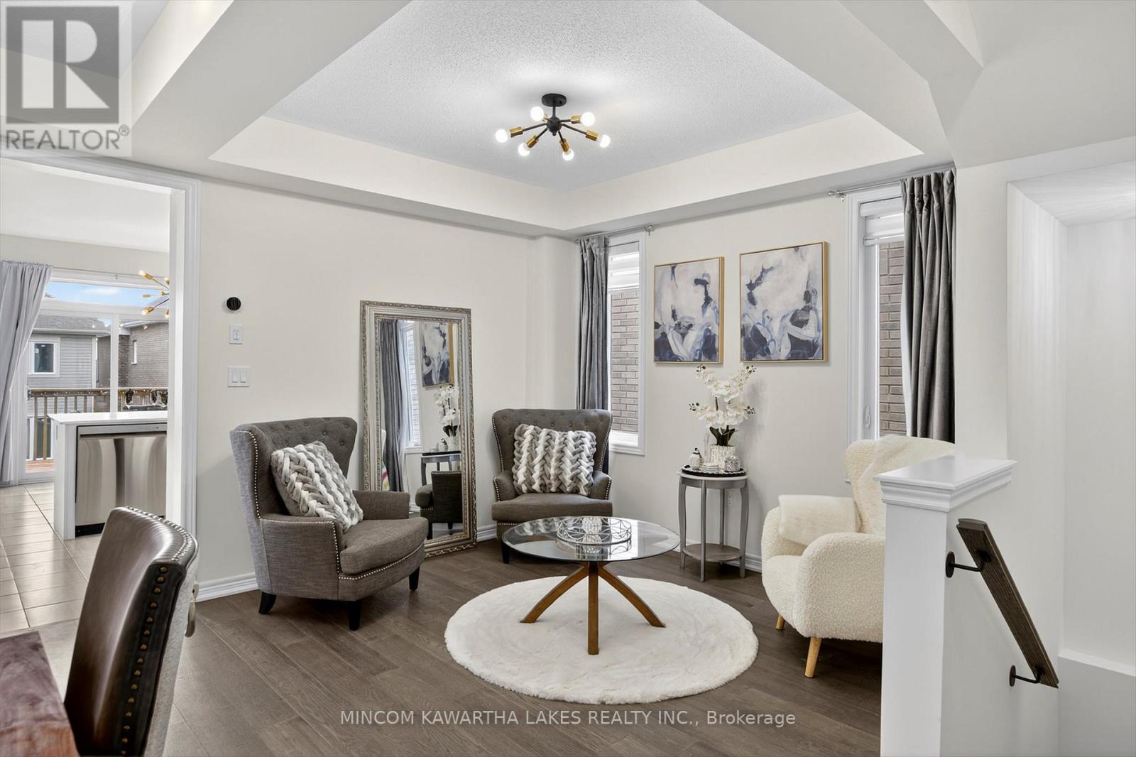 203 O'neil Street, Peterborough, Ontario  K9K 0H5 - Photo 6 - X12606202