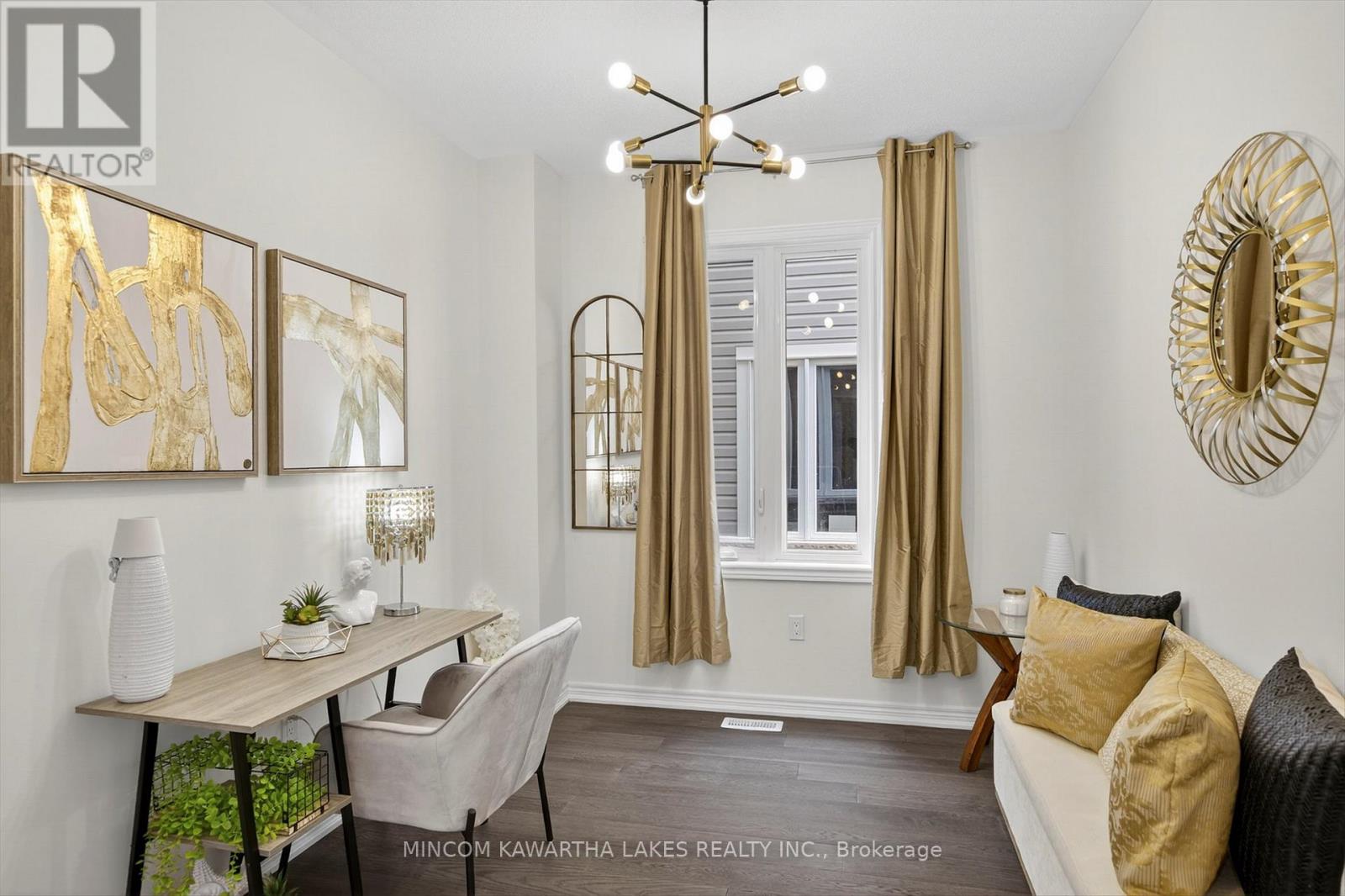 203 O'neil Street, Peterborough, Ontario  K9K 0H5 - Photo 7 - X12606202