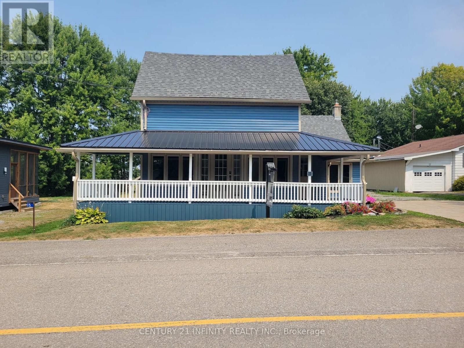 11 Campbell Street, Rideau Lakes, Ontario  K0G 1V0 - Photo 2 - X12606292