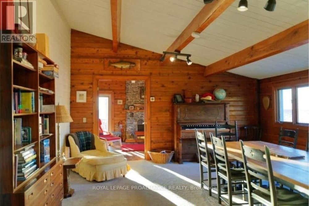 217 Cemetary Lane, Prince Edward County, Ontario  K0K 2T0 - Photo 8 - X12606316