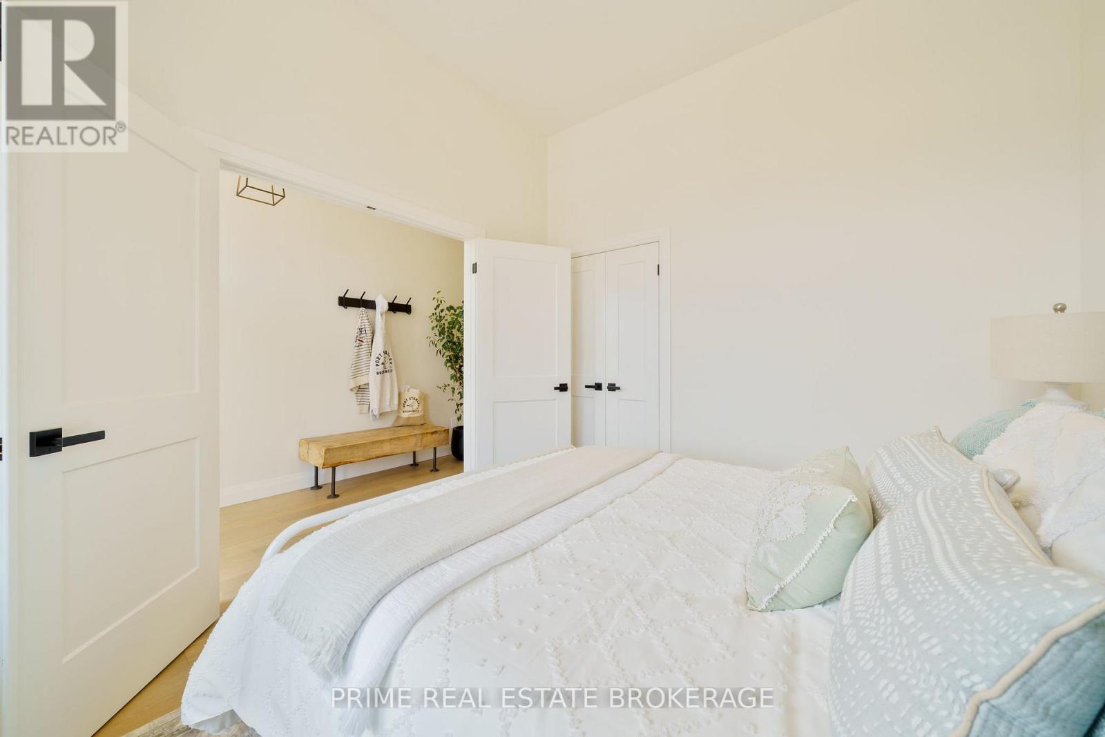 44 - 63 Compass Trail, Central Elgin, Ontario  N5L 0B4 - Photo 6 - X12606244