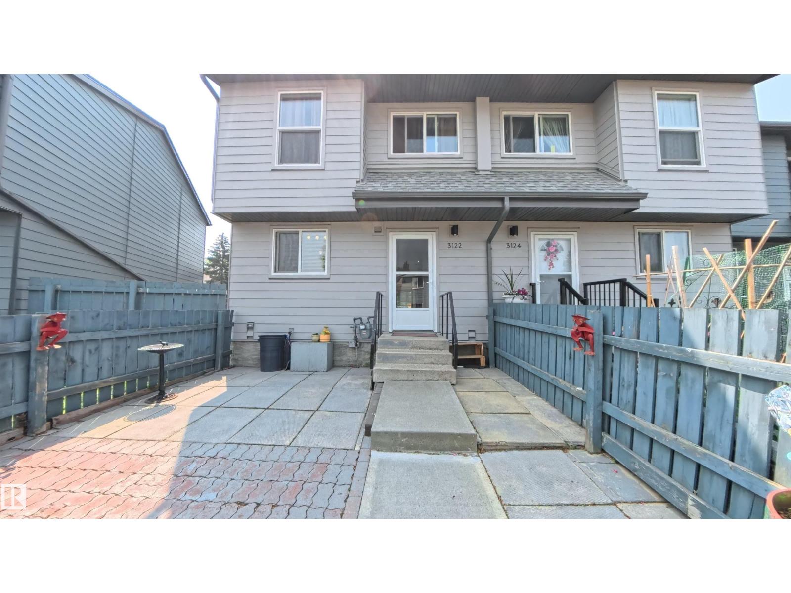 3122 142 Av Nw, Edmonton, Alberta  T5Y 1H2 - Photo 2 - E4467565