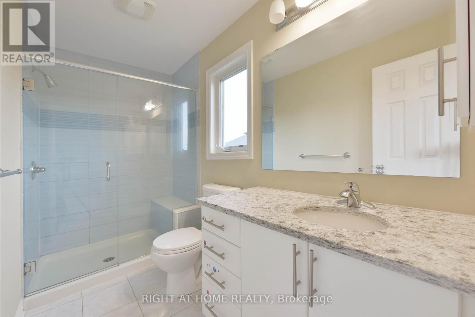 322 Brettonwood Ridge, Ottawa, Ontario  K2T 0H8 - Photo 18 - X12606322