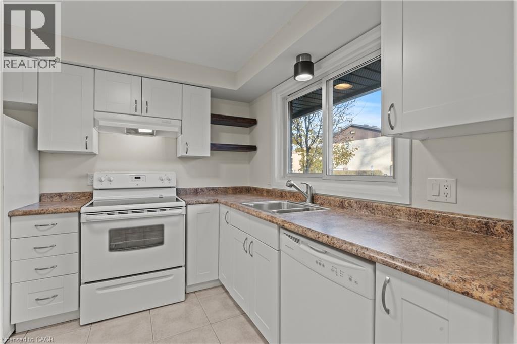 151 Linwell Road Unit# 35, St. Catharines, Ontario  L2N 6P3 - Photo 3 - 40791881