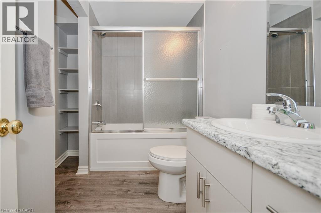 25 Elgin Street N Unit# 4, Cambridge, Ontario  N1R 5G8 - Photo 11 - 40791810