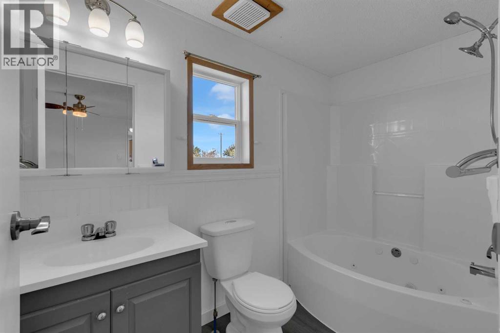 254032 Range Road 245, Nightingale, Alberta  T1P 0L2 - Photo 18 - A2258269