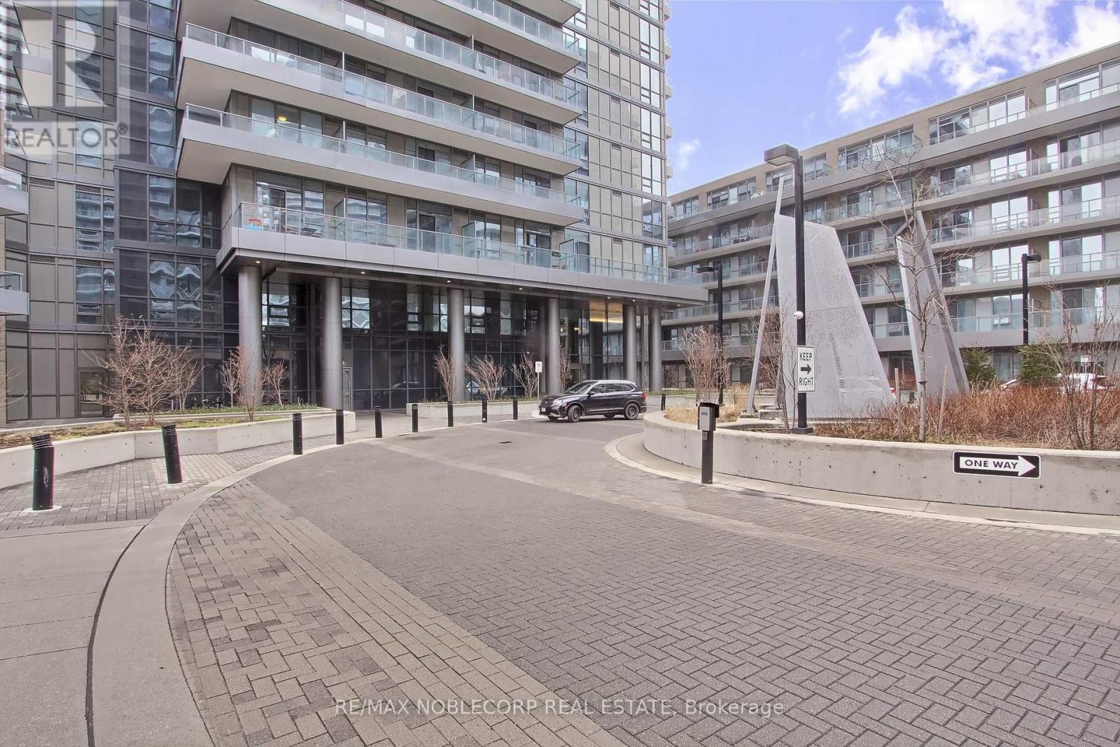 610 - 50 Forest Manor Road, Toronto, Ontario  M2J 1M6 - Photo 3 - C12606300