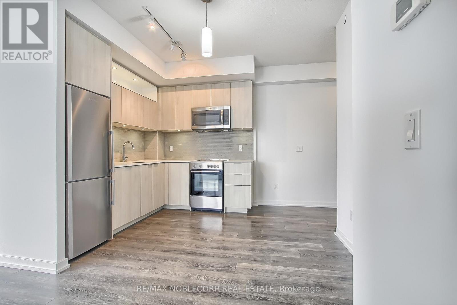 610 - 50 Forest Manor Road, Toronto, Ontario  M2J 1M6 - Photo 9 - C12606300