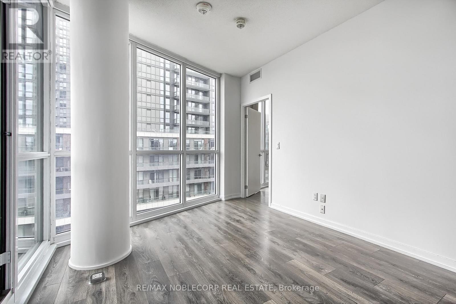 610 - 50 Forest Manor Road, Toronto, Ontario  M5J 1M6 - Photo 21 - C12606320