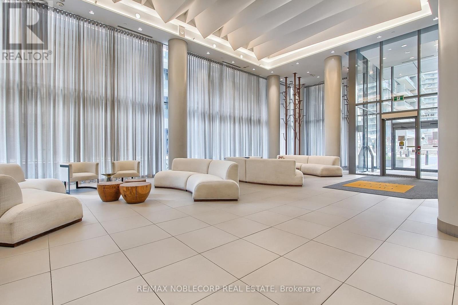 610 - 50 Forest Manor Road, Toronto, Ontario  M5J 1M6 - Photo 5 - C12606320