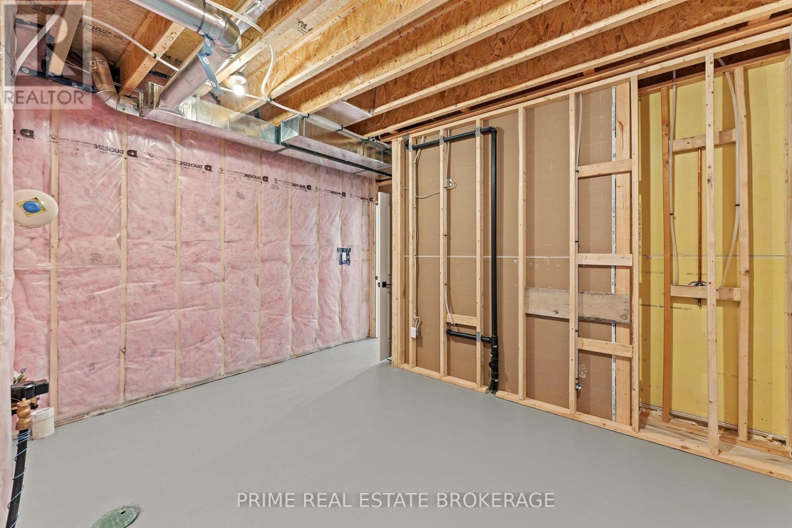 1 - 110 Coastal Crescent, Lambton Shores, Ontario  N0M 1T0 - Photo 32 - X12378114