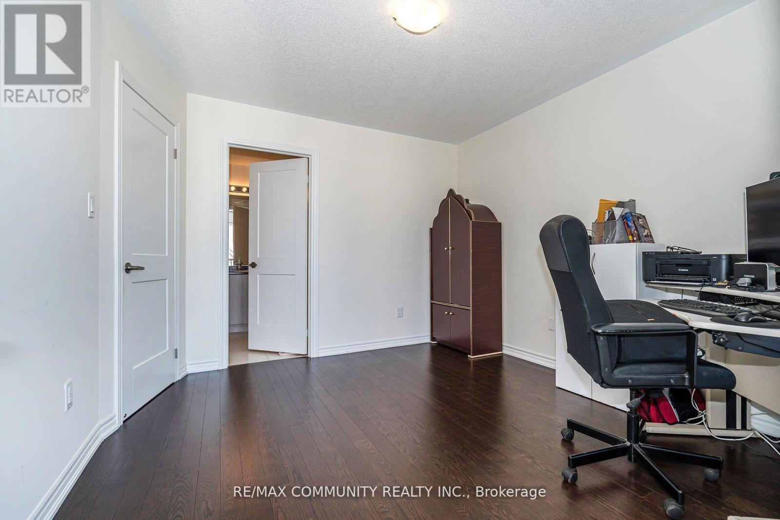 11 Northern Breeze Crescent, Whitby, Ontario  L1R 0P4 - Photo 31 - E12606160