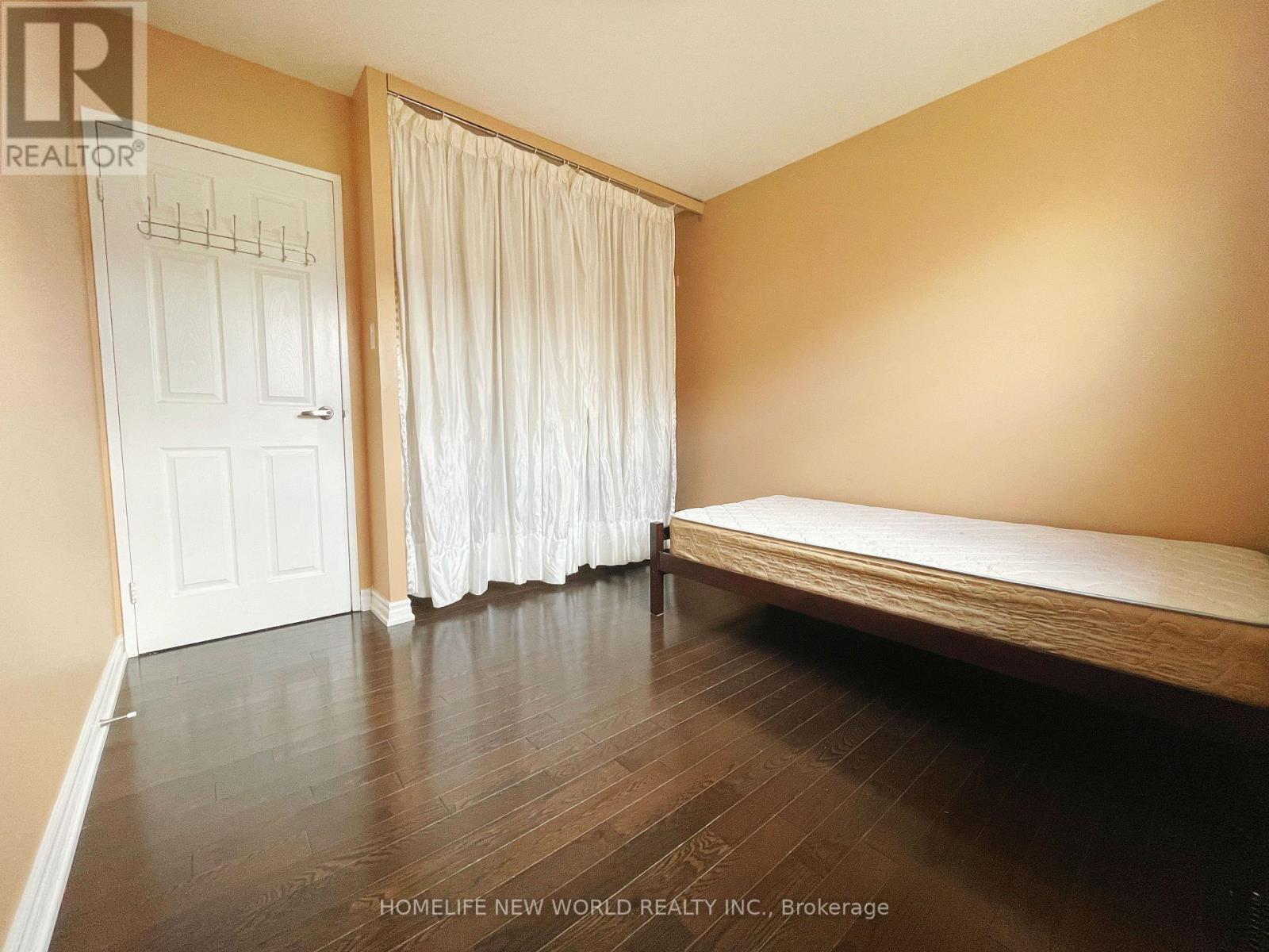 Unknown Address, ,     - Photo 5 - E12606314