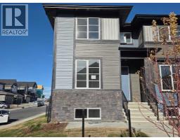 83 Lambeau Lane SE, Airdrie, Alberta