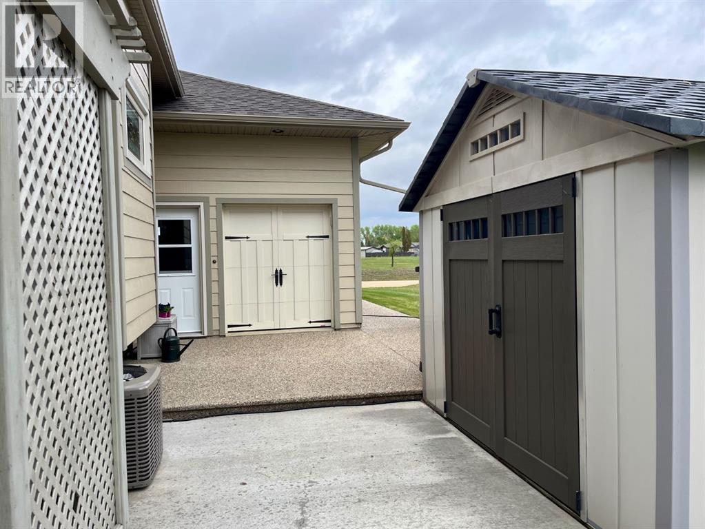 5135 45 Street, Viking, Alberta T0B 4N0 - Photo 37 - A2189402