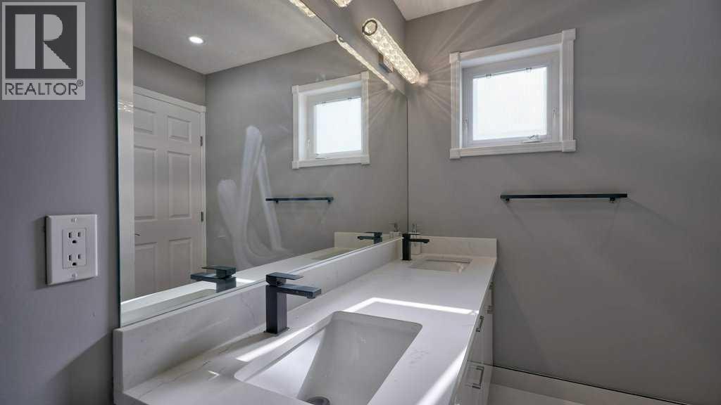 24073 Burma Road, Rural Rocky View County, Alberta  T3R 1E3 - Photo 35 - A2269530