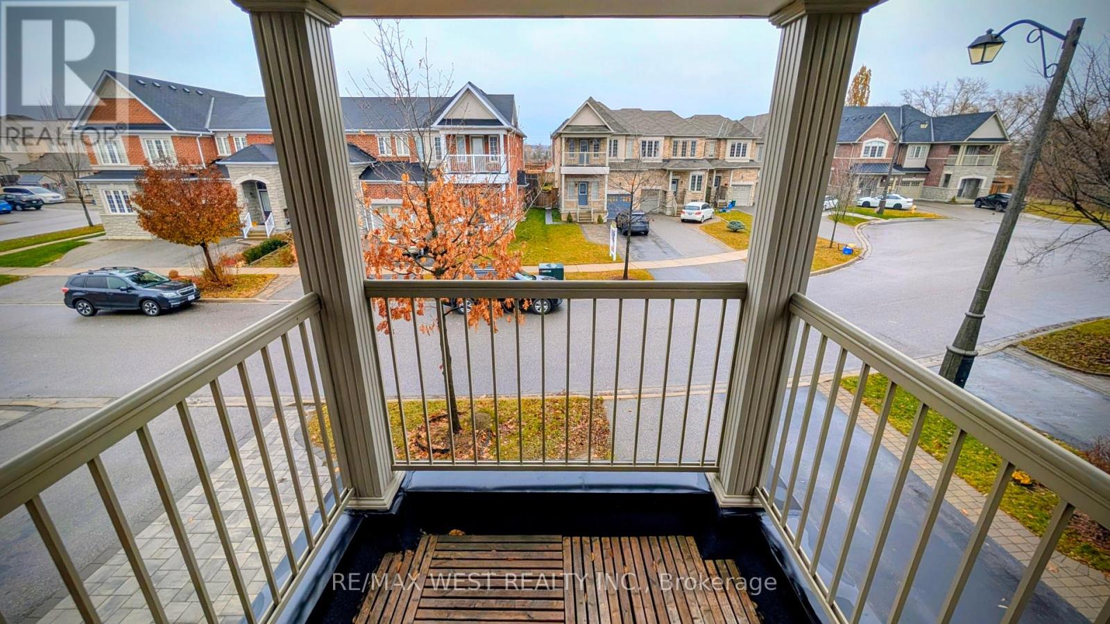 10 Moore's Court, Markham, Ontario  L6B 0V6 - Photo 18 - N12606206