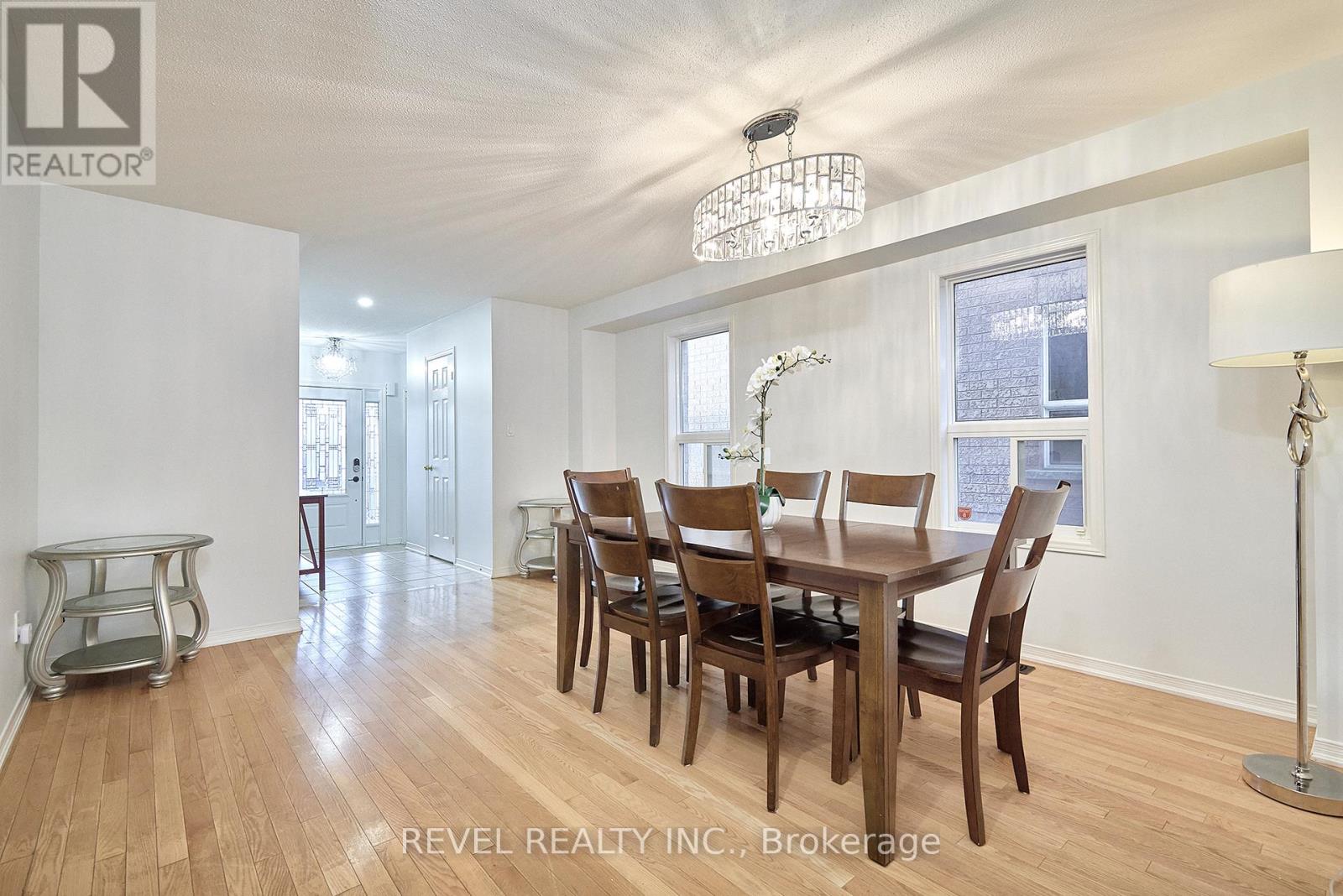 35 Manordale Crescent, Vaughan, Ontario  L4H 0T6 - Photo 6 - N12606264