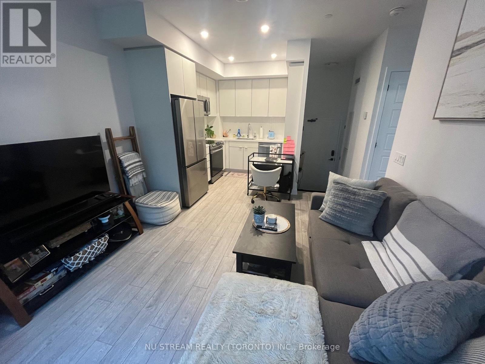 G14 - 415 Sea Ray Avenue, Innisfil, Ontario  L9S 0R5 - Photo 10 - N12606324