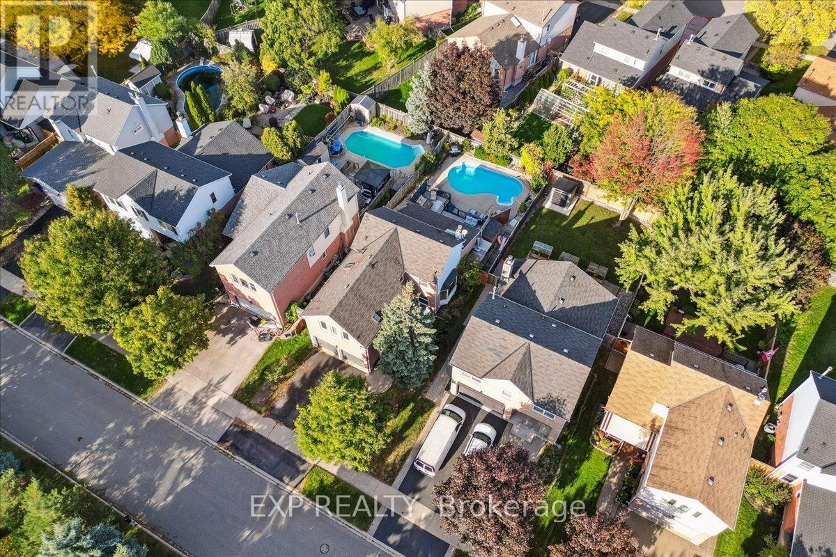 1173 Bridlewood Trail, Oakville, Ontario  L6M 2L3 - Photo 36 - W12514462