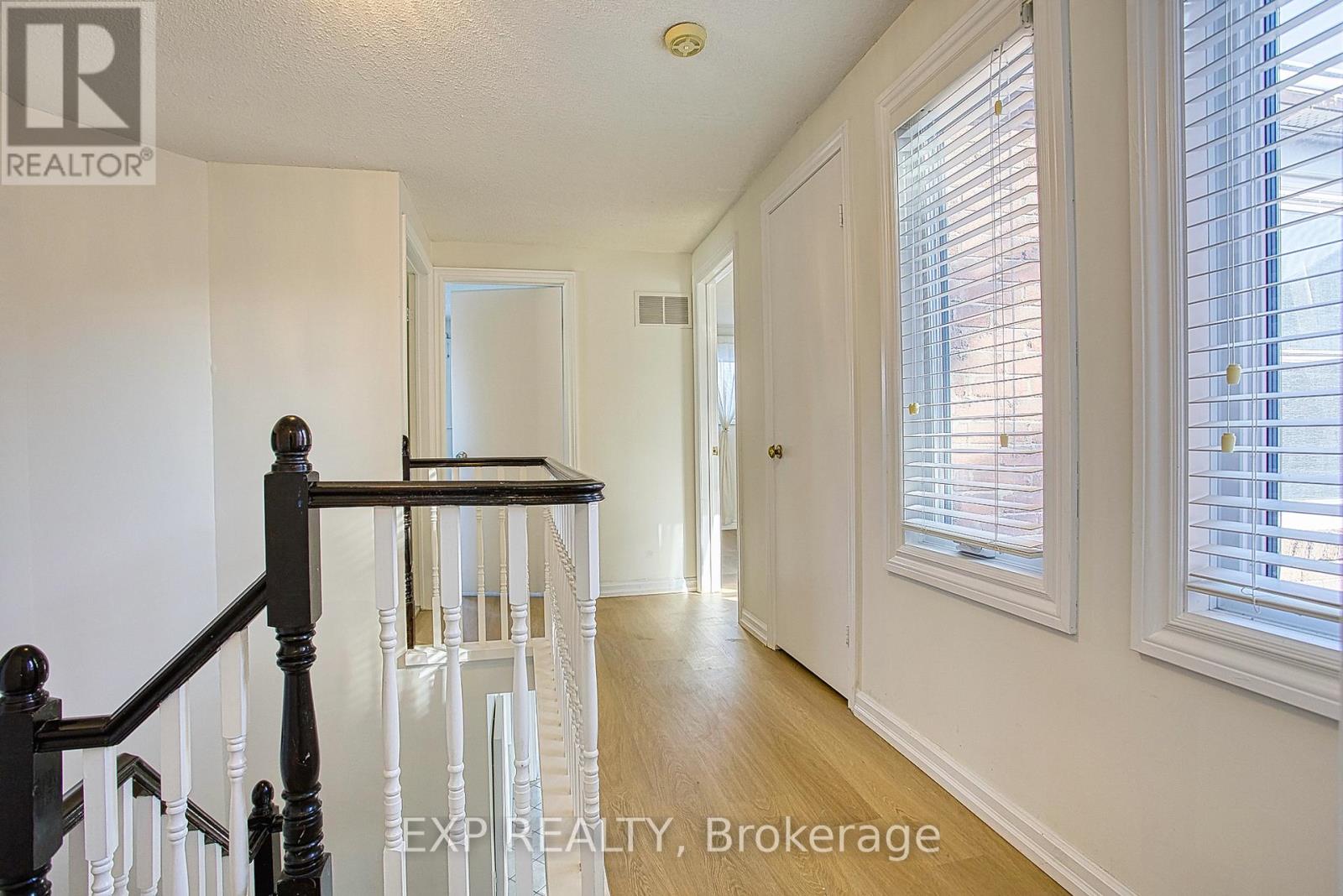 1173 Bridlewood Trail, Oakville, Ontario  L6M 2L3 - Photo 18 - W12514462