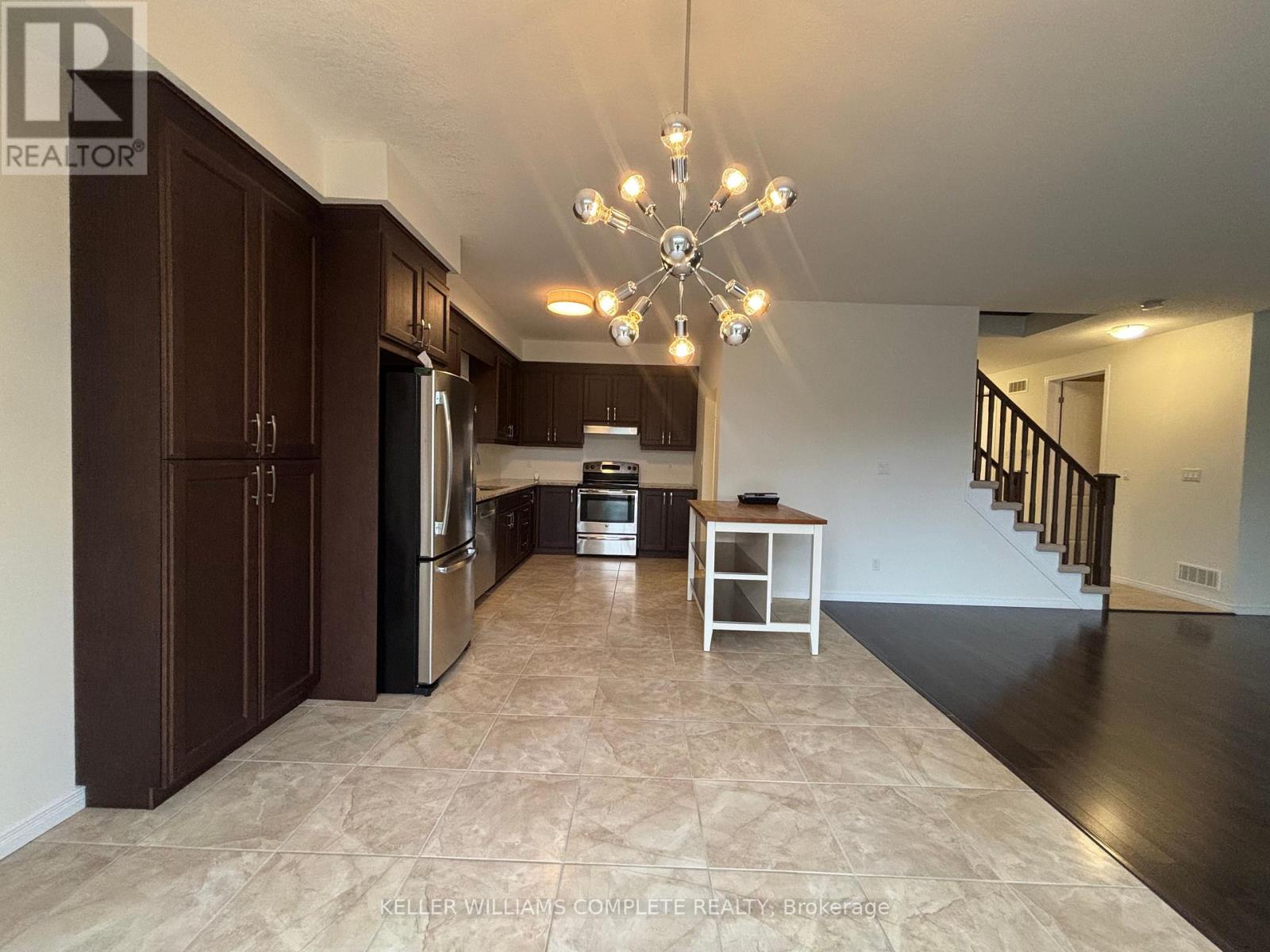 23 Irongate Drive, Brant, Ontario  N3L 4G4 - Photo 5 - X12547314