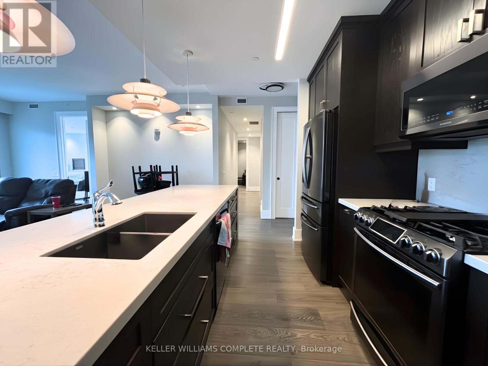 Ph4 - 181 James Street N, Hamilton, Ontario  L8R 2K9 - Photo 3 - X12559376