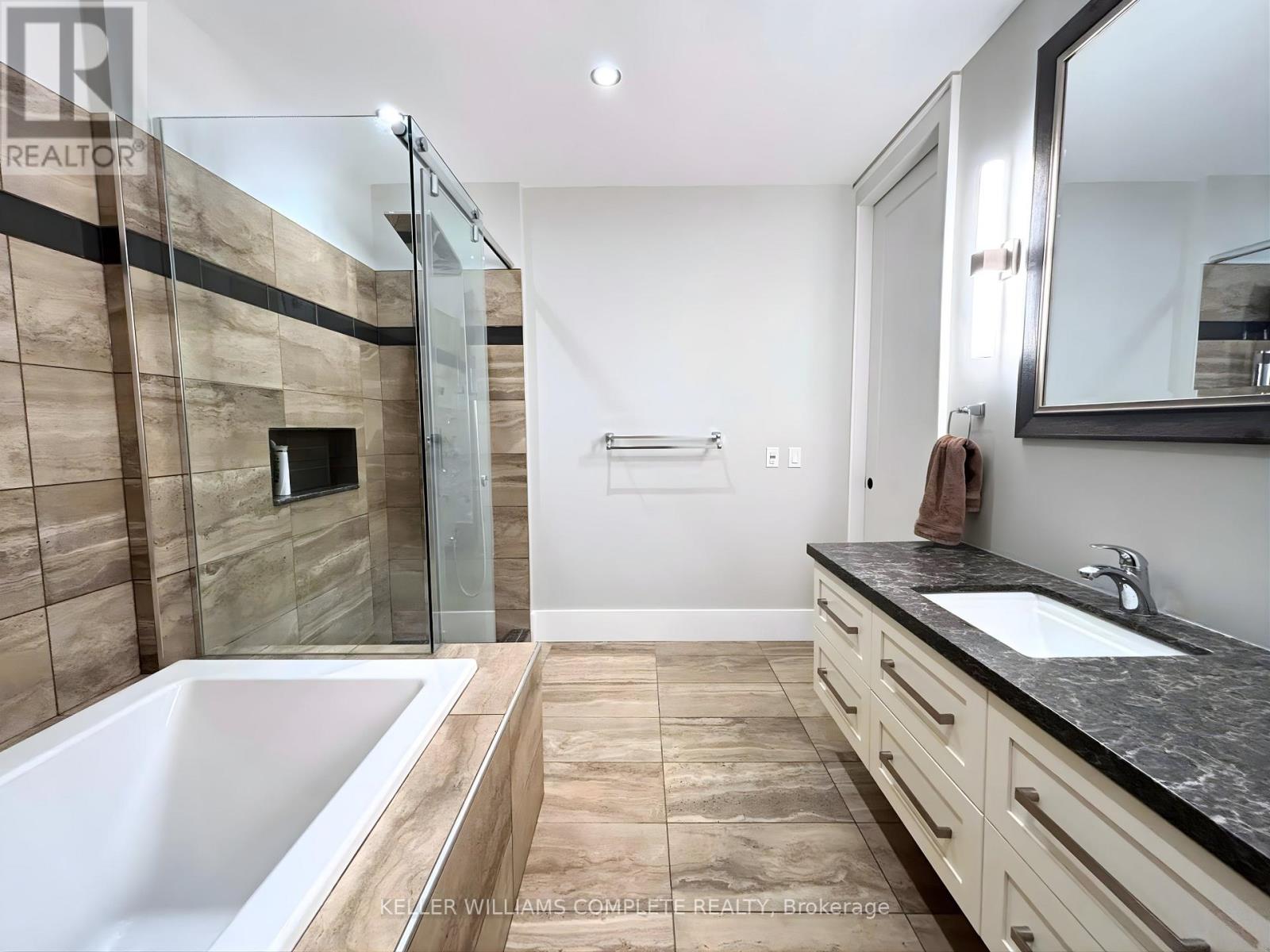 Ph4 - 181 James Street N, Hamilton, Ontario  L8R 2K9 - Photo 27 - X12559376