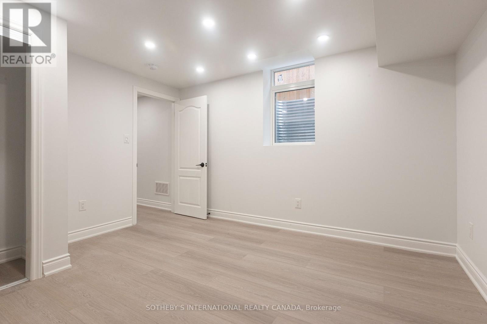 Basement - 1182 Blueheron Boulevard, Mississauga, Ontario  L5V 2E1 - Photo 11 - W12606178