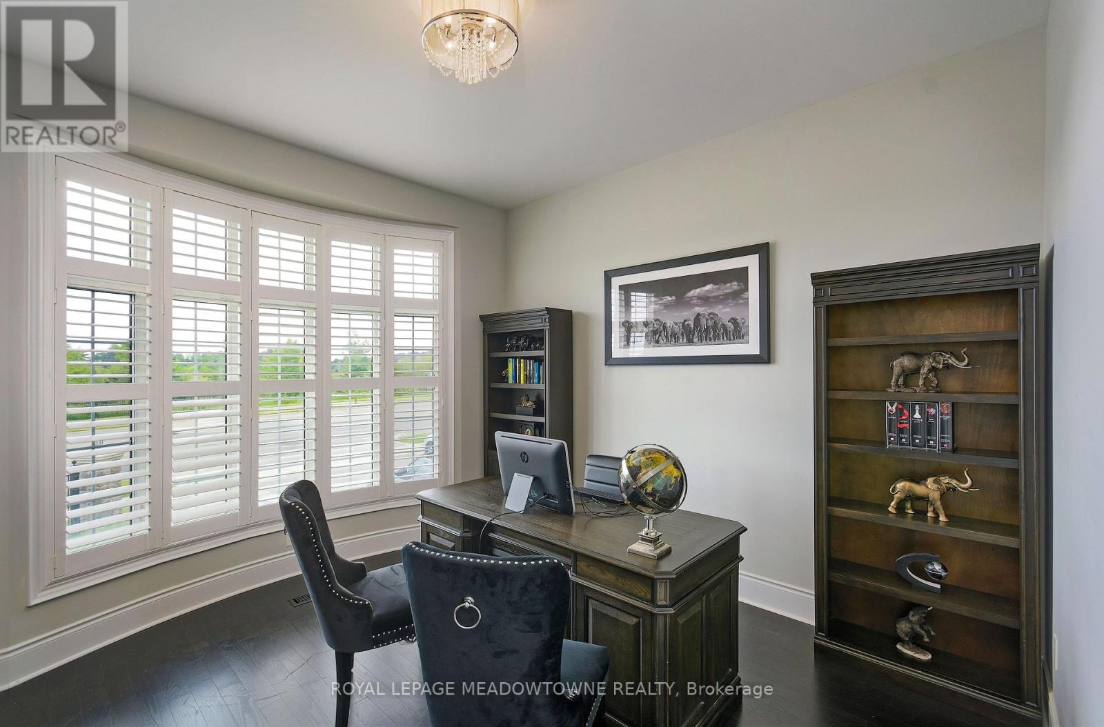 1 Royal West Drive, Brampton, Ontario L6X 2X3 - Photo 17 - W12606200