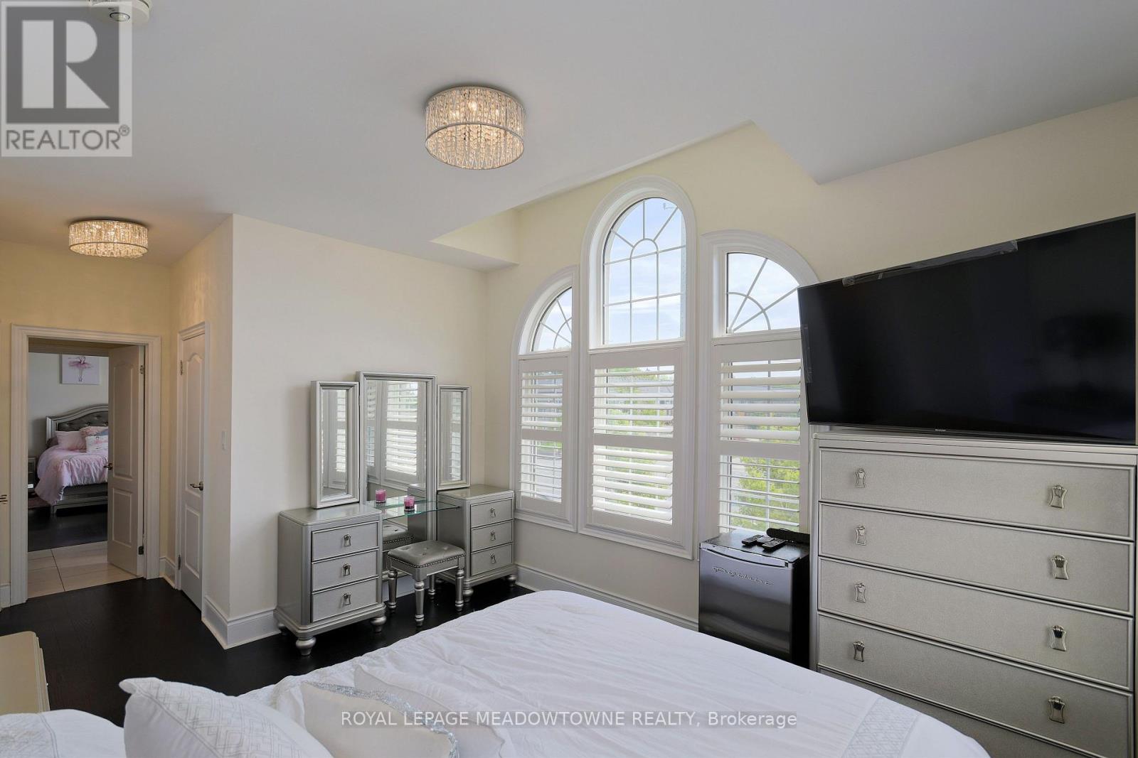 1 Royal West Drive, Brampton, Ontario L6X 2X3 - Photo 27 - W12606200