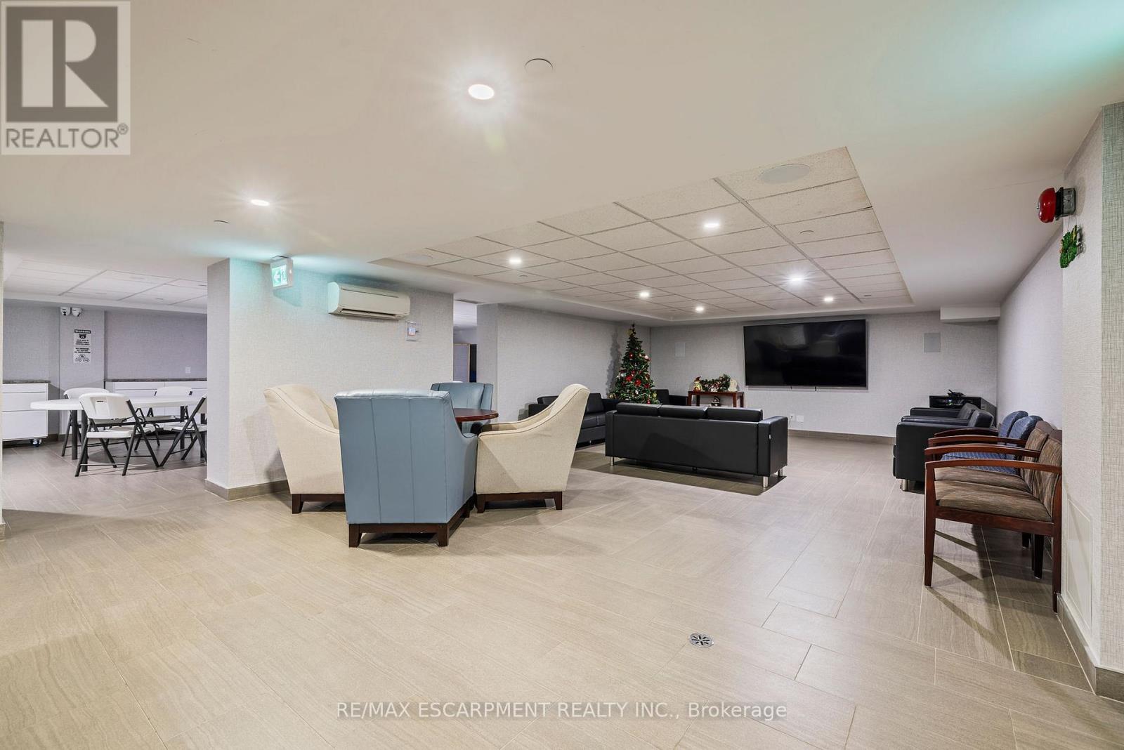 901 - 700 Dynes Road, Burlington, Ontario  L7N 3M2 - Photo 33 - W12606218