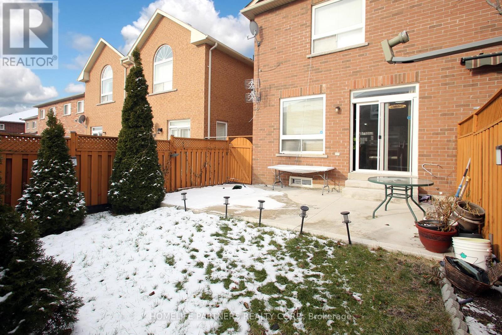 40 Nathaniel Crescent, Brampton, Ontario  L6Y 5M5 - Photo 15 - W12606224