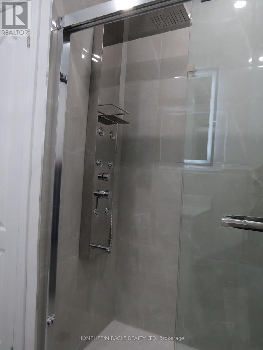 18 Rubydale Gardens, Toronto, Ontario  M9L 1B9 - Photo 23 - W12606232