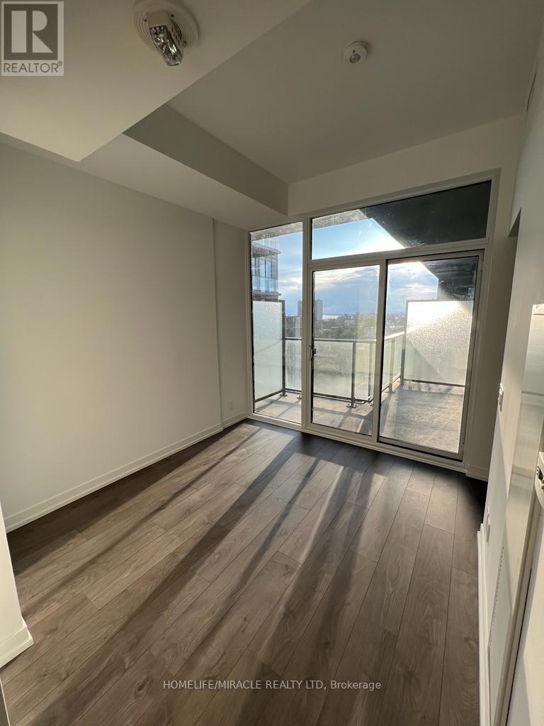 914 - 270 Dufferin Street, Toronto, Ontario  M6K 0H8 - Photo 7 - W12606258