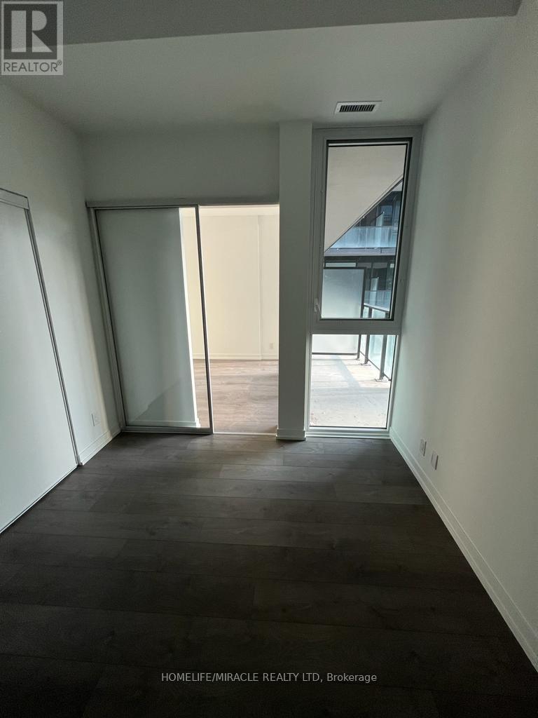 914 - 270 Dufferin Street, Toronto, Ontario  M6K 0H8 - Photo 11 - W12606272