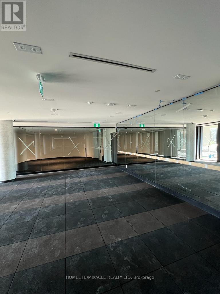 914 - 270 Dufferin Street, Toronto, Ontario  M6K 0H8 - Photo 14 - W12606272