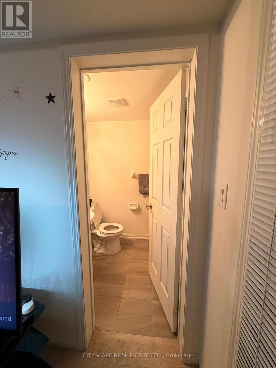 57 - 250 Sunny Meadow Boulevard, Brampton, Ontario L6R 3Y6 - Photo 18 - W12606318