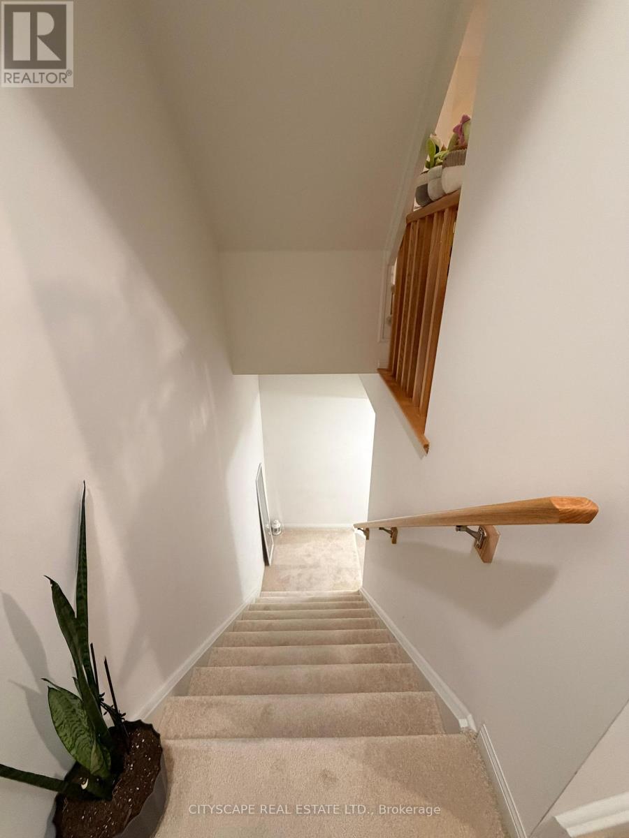 57 - 250 Sunny Meadow Boulevard, Brampton, Ontario L6R 3Y6 - Photo 9 - W12606318