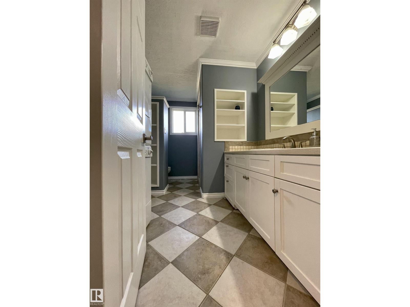 2401 Twp Road 524, Rural Parkland County, Alberta  T7Y 2K8 - Photo 12 - E4467130