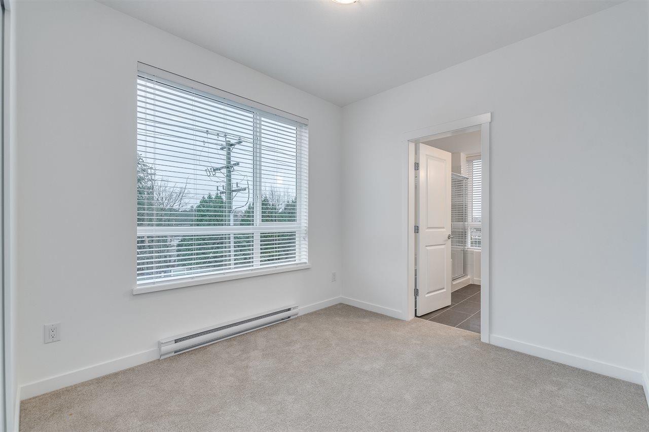 301 13628 81a Avenue, Surrey, British Columbia  V3W 3E2 - Photo 15 - R3064821