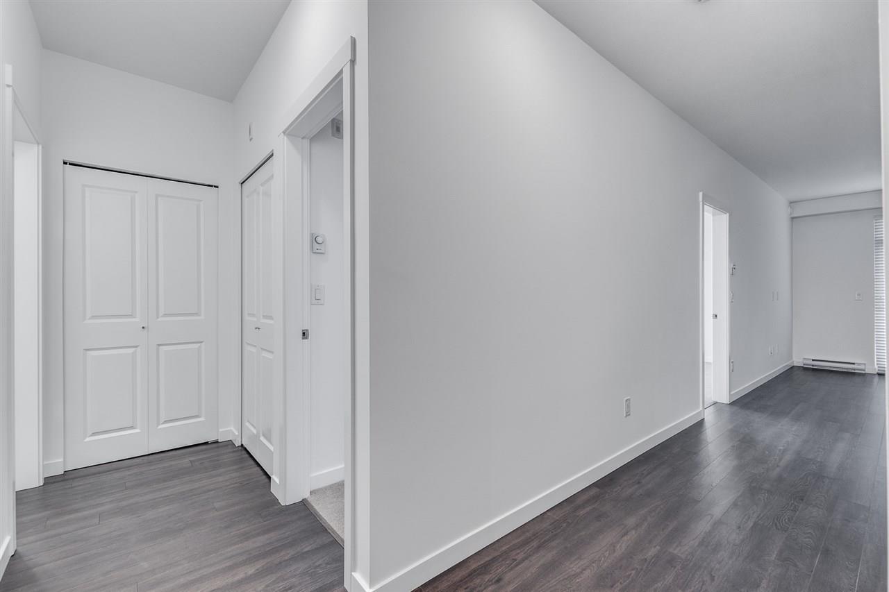 301 13628 81a Avenue, Surrey, British Columbia  V3W 3E2 - Photo 5 - R3064821