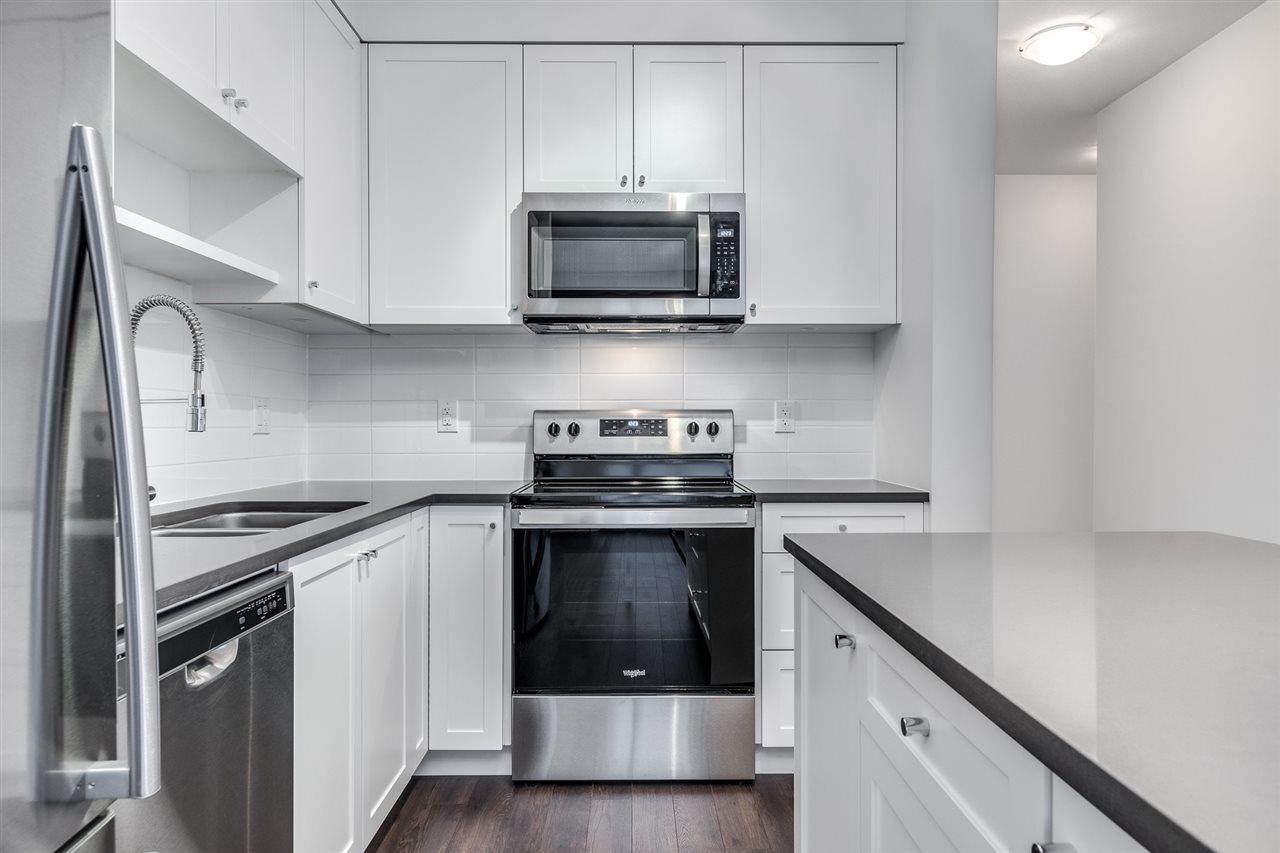 301 13628 81a Avenue, Surrey, British Columbia  V3W 3E2 - Photo 11 - R3064821