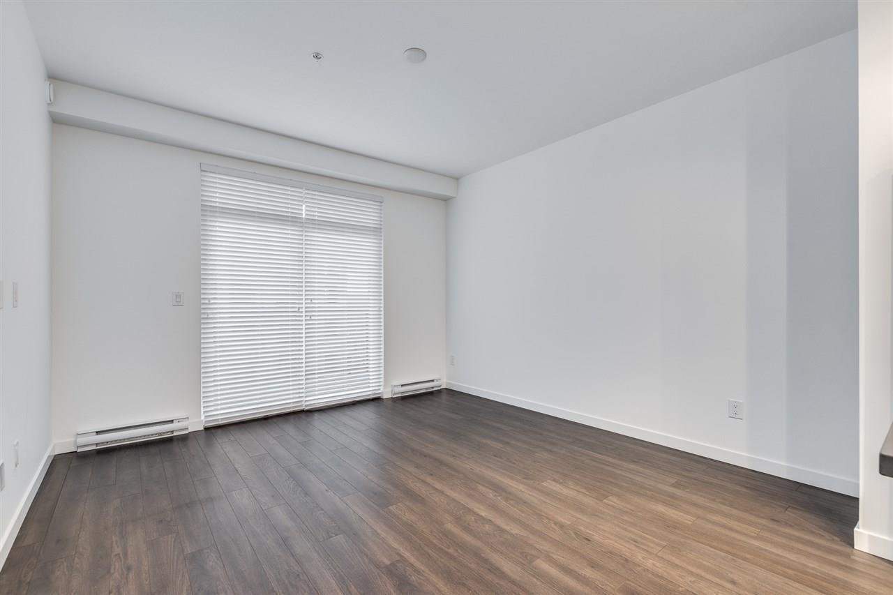 301 13628 81a Avenue, Surrey, British Columbia  V3W 3E2 - Photo 13 - R3064821