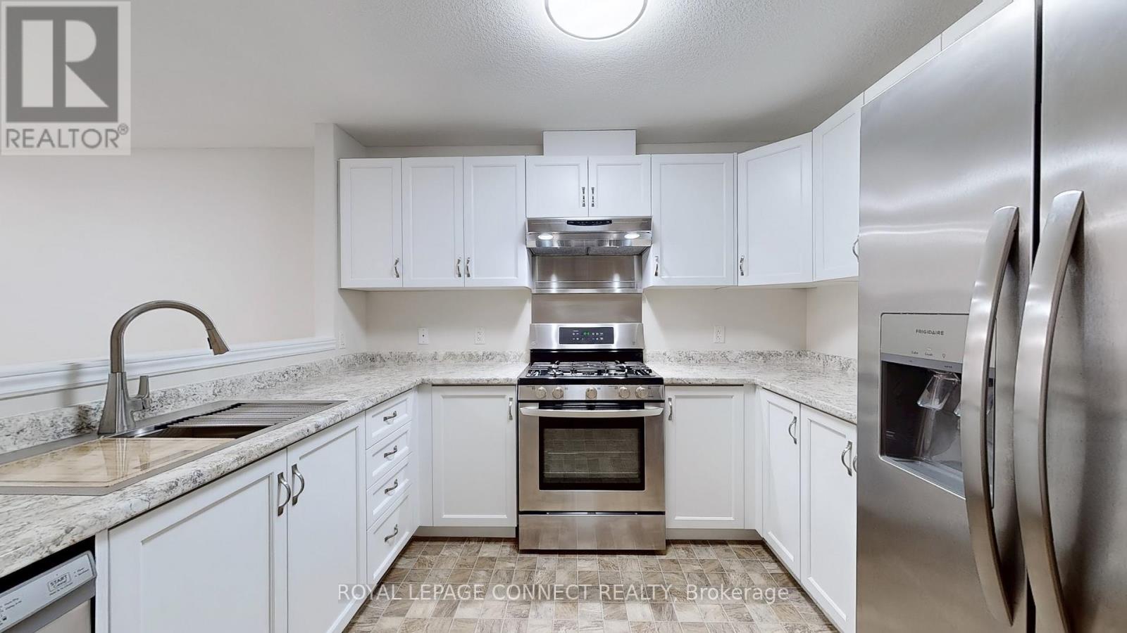 13 - 11 Harvest Lane, Norfolk, Ontario  N4B 0A4 - Photo 12 - X12606166