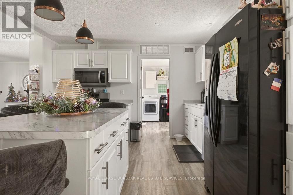 29 Hickory Hollow, Haldimand, Ontario  N0A 1L0 - Photo 9 - X12606168