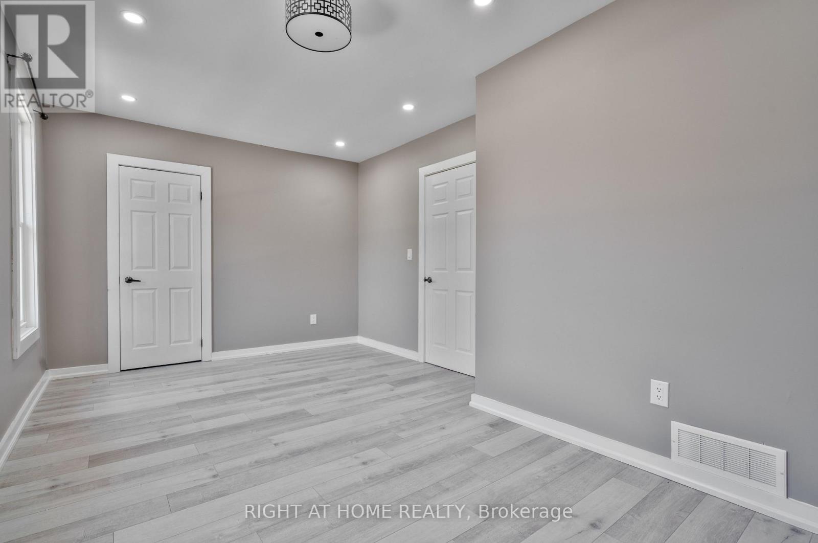 193 Drummond Street, Brantford, Ontario  N3S 6A8 - Photo 28 - X12606208