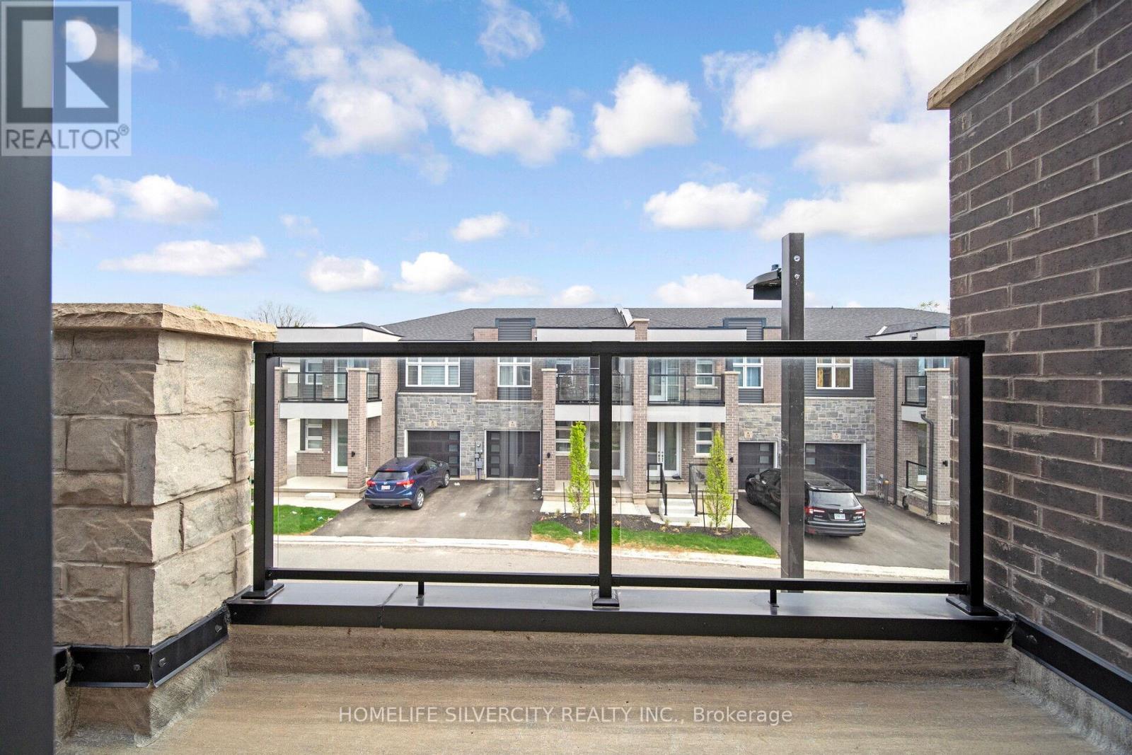 4 - 5672 Dorchester Road, Niagara Falls, Ontario  L2G 4Y8 - Photo 11 - X12606250